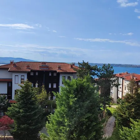 Dako Flats I Santa Marina I Modern & Seaside Days *